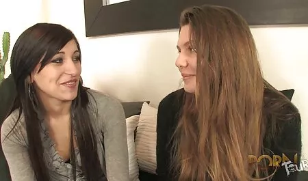 I suoi seni spingono video amatoriali erotici gratis un uomo a svolgere un rapporto sessuale