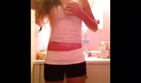 Masturbandosi di in un autobus filmati erotici italiani gratis