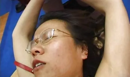 Durante film erotici italiani completi il trio, carino in Calze Sperma duro da Doppia penetrazione