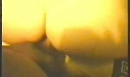 Il miglior fidanzato si è rivelato lesbica e contento di entrambi i loro buchi con video film erotici italiani un vibratore