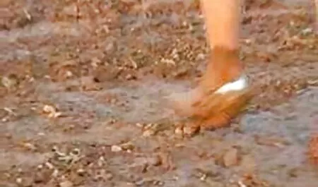 Le larve non sono pronte filmati erotici italiani scopata nel culo