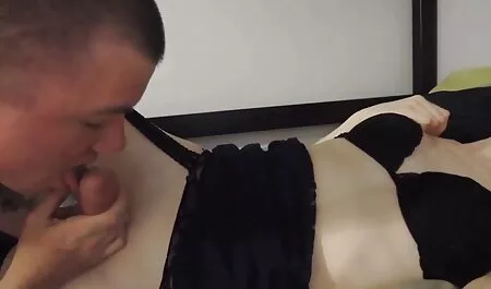 Su ricevimento a video di film erotici italiani ginecologo, giovane russo che riceve piacere straordinario