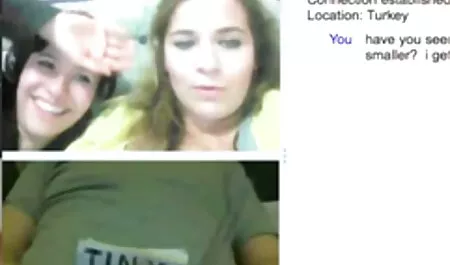 Ragazzo lecca vagina giovane scene erotiche italiane