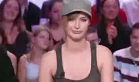 Una film erotici amatoriali gratis figura aggraziata