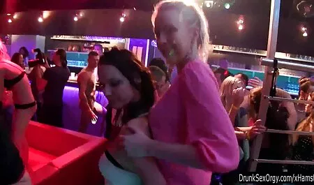 Business mamme video di film erotici italiani istituito un gioco di ruolo con il figlio che è un pervertito e sesso