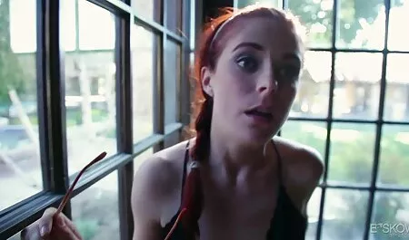 Apparve al suo amico in calzamaglia rossa e subito gli diede una cheesecake Leccata film gratis erotici italiani