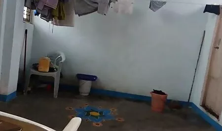 Bambola russa tatuata berjungkirbalik con l'uomo la erotismo italiano video sua amata a letto