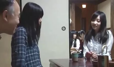 Telecamera Nascosta girato il sesso del massaggiatore video erotici in lingua italiana con una ragazza