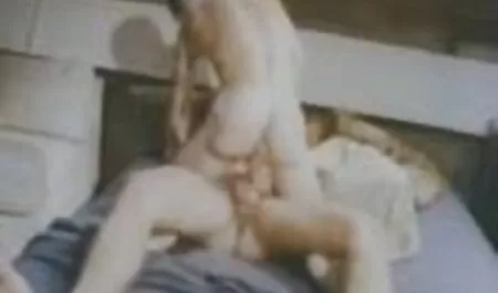 Curvy Bionda film erotici gay italiani