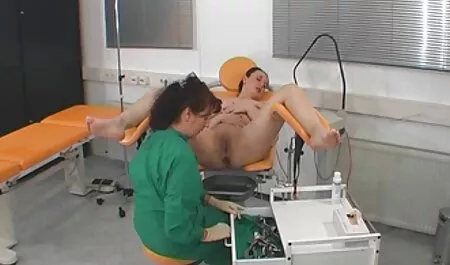 Brunetta con grande tette agrees a avere sesso in il culo video amatoriali italiani erotici con un amico da uni